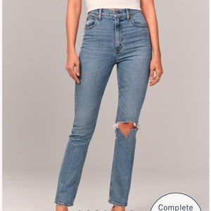 Ultra High Rise 90s Slim Straight Jean
